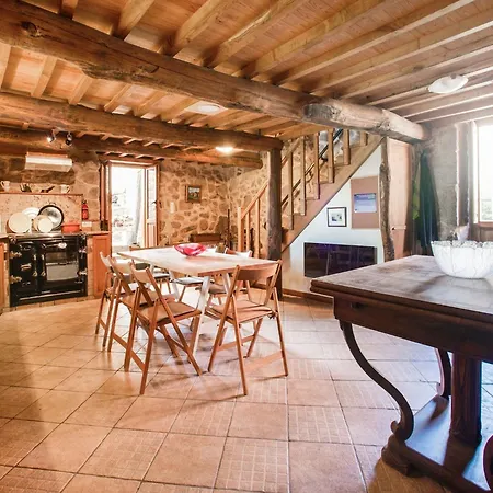 Vakantiehuis In Castrotane With Terrace Castillon (Galicia)