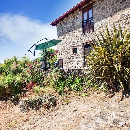 In Castrotane With Terrace Castillon (Galicia)